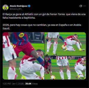 Polémica del Barcelona, jugador es captado en su celular en pleno partido y festín de goles