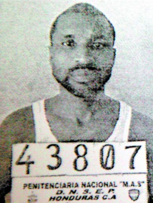 Peligrosos reos se fugan de la PN