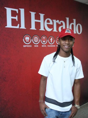 Aarón Bodden presenta su tema 'Tú y yo”