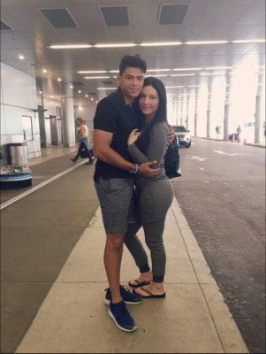 Ariana Herchi confiesa estar embarazada de un futbolista hondureño