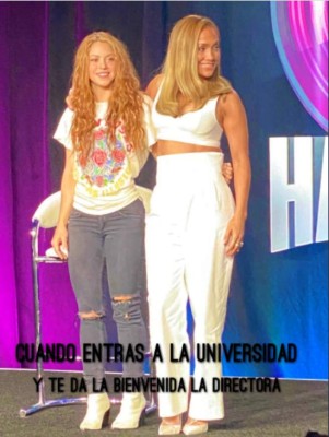 Los memes que dejó el look de Shakira previo al Super Bowl