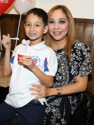Inauguran una exquisita propuesta de helados y café