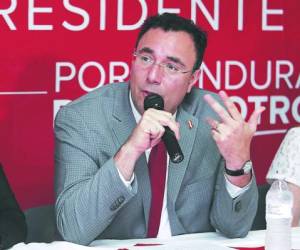 El presidenciable liberal Luis Zelaya es el principal crítico de la empresa Mapa Soluciones.