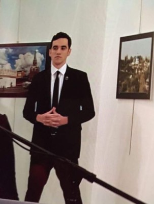 Quién era y qué gritó Mevlüt Mert Altıntaş el atacante del embajador ruso Andrei Karlov&nbsp;&nbsp;&nbsp;