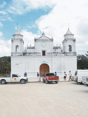 Cruzada solidaria para restaurar templos católicos