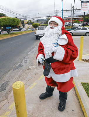 Santa Claus cobra vida cada año
