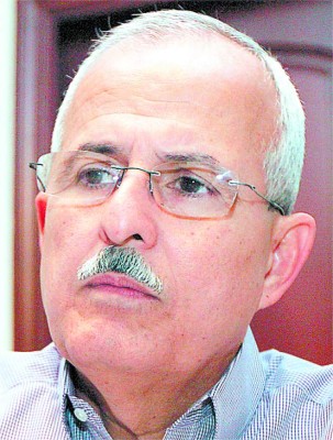 Transportistas deben cumplir operatividad del metrobús