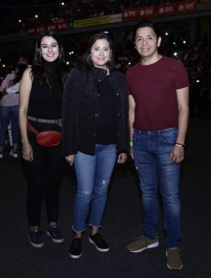 Perales se despidió a lo grande del público catracho