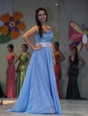 Derroche de belleza en la coronación de la 'Chica contador 2016'