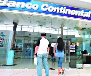 Las oficinas de Banco Continental en la capital permanecen cerradas