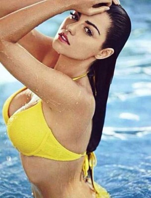 Maite Perroni enciende Instagram con sexy bikini