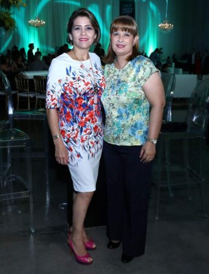 Una noche de recuerdos entre los egresados de la Elvel School