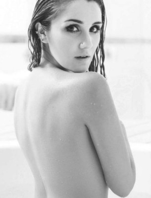 Dulce María revela su lado más sensual