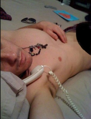 Divulgan fotos de Mauricio Ochmann desnudo