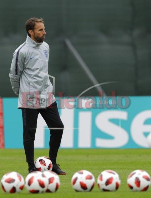 Gareth Southgate, el técnico que además de llevar a Inglaterra a cuartos de final, impone la moda