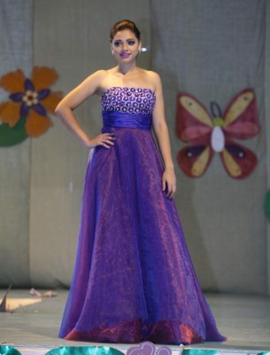 Derroche de belleza en la coronación de la 'Chica contador 2016'