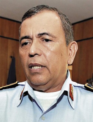 Tres pasos anteceden al derribo de aviones