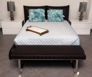 El color del pie de cama no tiene que ser el mismo de la cabecera. Atocha.