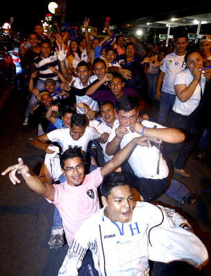 Honduras celebra a lo grande la clasificación