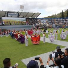 Imagen de uno de los espectáculos del día, el show folclórico de la Villa de las Niñas.