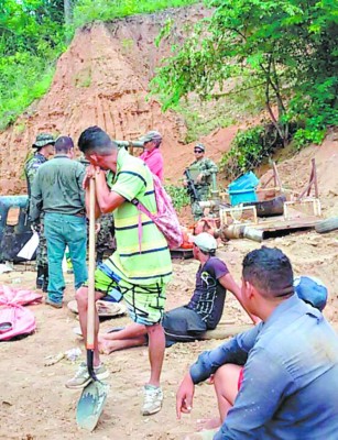 Ecocidio en aldea de Concordia por masiva explotación ilegal de oro