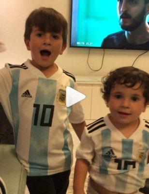 ¿Cuál de los tres hijos del astro del Barcelona, Leo Messi, será igual que él?