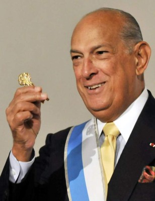 Dominicana llora a Óscar de la Renta, su hijo predilecto