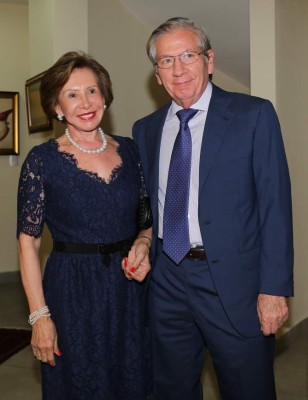 Reciben a diplomáticos y representantes de la ONU