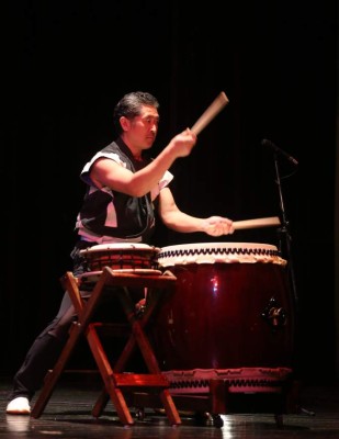 El TNMB vibró al ritmo de los tambores japoneses