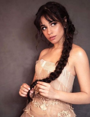 De inmigrante a famosa cantante: la dura historia de Camila Cabello (FOTOS)