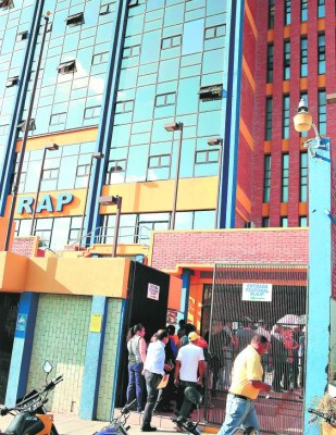 Honduras: Los afiliados podrán retirar gratis excedentes en el RAP