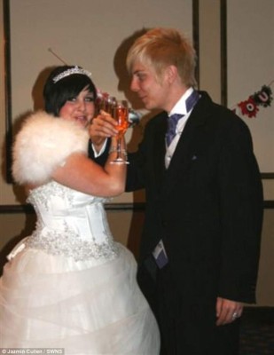 En plena luna de miel descubre que su esposo es un pedófilo