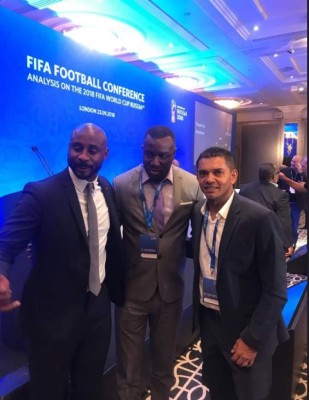 Entrenador hondureño Amado Guevara se roza con Löw, Deschamps y otros grandes técnicos