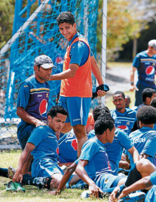Pepe Treviño solicitó cuatro fogueos para Motagua