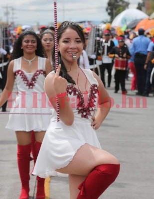 Las palillonas más bellas de los desfiles patrios 2018