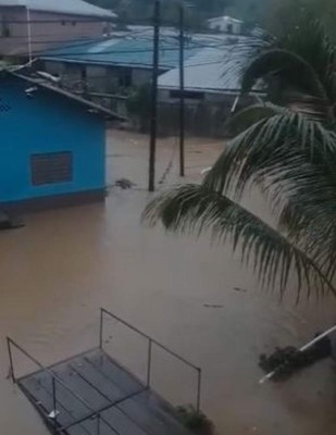 En imágenes: los daños que ya dejan las fuertes lluvias en la zona norte del país