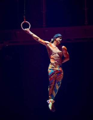 Los datos que no conocías de Yann Arnaud, el acróbata que murió en show del Cirque du Soleil