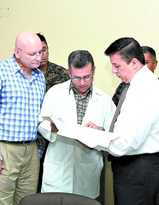 'Los zopilotes” dominaban el Hospital Mario Catarino