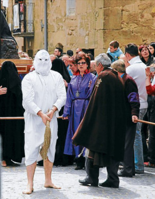 Diversas manifestaciones de fe en torno a la muerte de Jesús