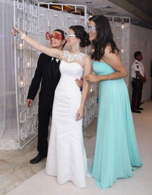 Una noche explosiva de emociones estudiantiles