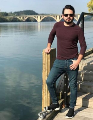 FOTOS: Así es José Eduardo, el hijo de Derbez señalado como bisexual