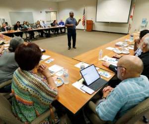 Debido al coronavirus y al confinamiento de gran parte de la población estadounidense de unas 327 millones de personas, todo trabajo en el terreno fue suspendido. Foto: AP