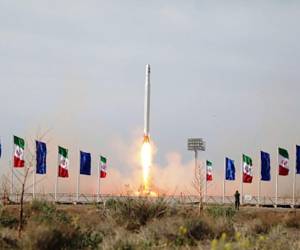 El satélite fue puesto en órbita a unos 425 kilómetros de la Tierra, según estas fuentes. Foto: AFP