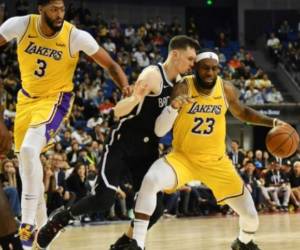 Aunque sigue estudiando un gran numero de opciones y escenarios para retomar los juegos, la NBA tampoco descarta que finalmente tenga que cancelar la temporada. Foto: AFP