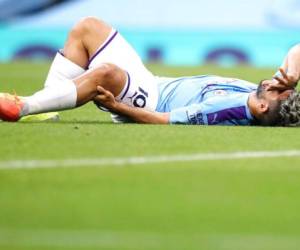 La baja de Agüero deja al City con sólo un delantero nato, el brasileño Gabriel Jesús, justo cuando afronta una pesada carga de partidos tras la reanudación de la temporada. Foto: AP