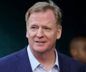 Goodell firmó una extensión de contrato de cinco años en 2017 por valor de unos 200 millones de dólares (40 millones anuales), con bonificaciones e incentivos que representan la mayor parte de esa cifra.Foto: AFP