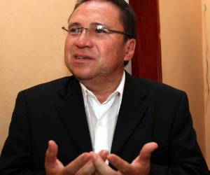 Carretillazo le ha afectado, dice Flores Lanza