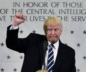 En su discurso ante la sede de la CIA, Donald Trump dijo que estaba en medio de una 'guerra con los medios', foto: AFP.