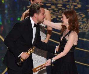 El actor Leonardo DiCaprio ganó el Óscar a Mejor actor por su papel en la película 'El renacido'.