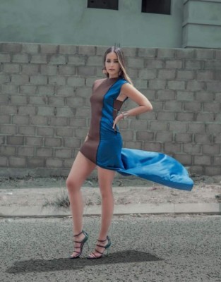 Lani Pastor, la modelo y máster en finanzas que quiere convertirse en diputada (Fotos)